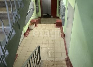 Продается 2-ком. квартира, 37.1 м2, Москва, улица Лихоборские Бугры, 11, станция Лихоборы