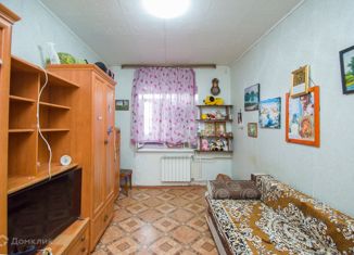 Аренда комнаты, 13.9 м2, Нефтеюганск, 10-й микрорайон, 7