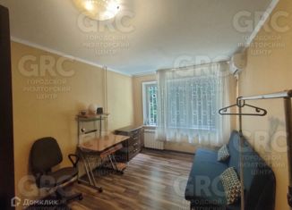 Продается однокомнатная квартира, 30 м2, Сочи, улица Макаренко, 32