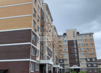 Продам трехкомнатную квартиру, 88 м2, Горячий Ключ, улица Ленина, 203Е