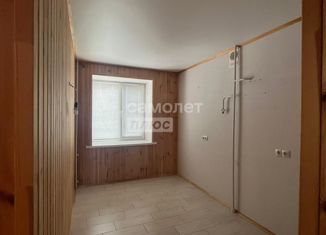 Продам 3-ком. квартиру, 51 м2, Липецк, Пролетарская улица, 14