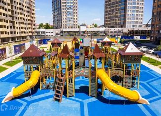 Продаю 2-ком. квартиру, 65.5 м2, Краснодар, улица имени В.Н. Мачуги, 166Ак1, ЖК Сказка Град