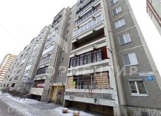 Продам однокомнатную квартиру, 30 м2, Екатеринбург, улица Красных Борцов, 19, улица Красных Борцов
