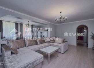 Продам дом, 350 м2, рабочий посёлок Серебряные Пруды, Советская площадь