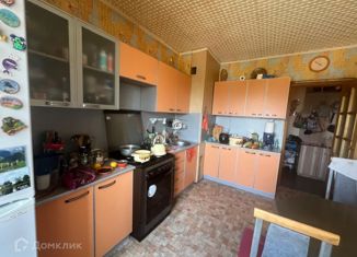 Продажа трехкомнатной квартиры, 64 м2, Старый Оскол, микрорайон Юность, 5