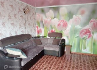 Продаю двухкомнатную квартиру, 50 м2, Абинск, Республиканская улица, 4