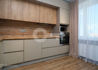 Продам 3-ком. квартиру, 84.3 м2, Казань, ЖК Казань XXI Век, проспект Альберта Камалеева, 32Б