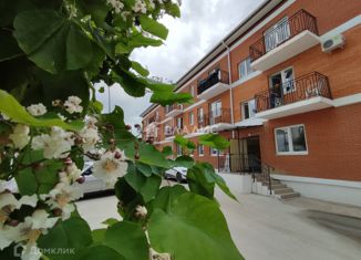 Продажа 2-комнатной квартиры, 54.3 м2, Крымск, Полковая улица, 61