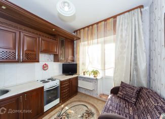 Продаю 1-комнатную квартиру, 38.4 м2, Тюменская область, Пермская улица, 9