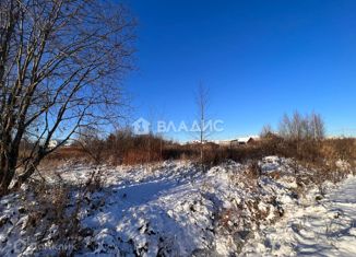 Продается земельный участок, 13 сот., деревня Петровское, Виноградная улица, 12А