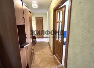 3-комнатная квартира на продажу, 65 м2, село Николаевка, Советская улица, 53
