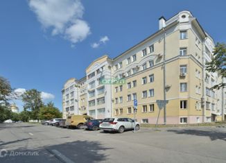 Продам трехкомнатную квартиру, 127 м2, Пенза, улица Богданова, 2А