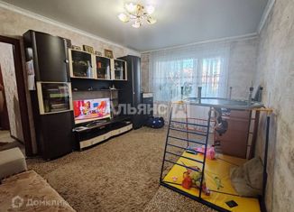 Двухкомнатная квартира на продажу, 47.8 м2, Ростовская область, улица Гагарина, 60