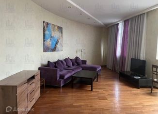 Сдам в аренду трехкомнатную квартиру, 91 м2, Санкт-Петербург, Малый проспект Петроградской стороны, 16, метро Спортивная