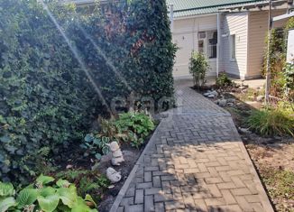 2-комнатная квартира на продажу, 50.7 м2, Тихорецк, Майская улица, 10