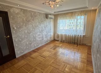 Однокомнатная квартира на продажу, 32.6 м2, Невинномысск, улица Апанасенко, 82