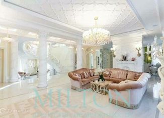 Продаю дом, 500 м2, Геленджик, Центральная площадь