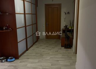 Продается 4-комнатная квартира, 126 м2, Благовещенск, улица Калинина, 108