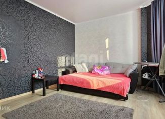 Продам 1-комнатную квартиру, 35 м2, Батайск, Огородная улица, 84к3