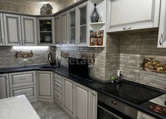 Продажа 2-комнатной квартиры, 49.5 м2, Ярославль, улица Академика Колмогорова, 13к3, жилой район Сокол