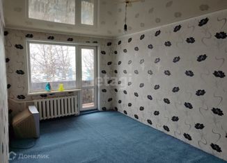 Продается трехкомнатная квартира, 62 м2, Смоленская область, улица Попова, 68