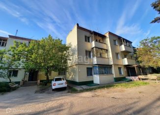 Продается 4-ком. квартира, 84.5 м2, Валуйки, улица Островского, 1Б