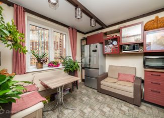 Продаю двухкомнатную квартиру, 64.1 м2, Щербинка, улица Барышевская Роща, 12