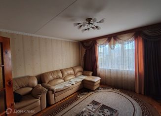 Продам четырехкомнатную квартиру, 76 м2, Свердловская область, улица Ленина, 17