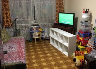 Продается 2-комнатная квартира, 42.6 м2, Москва, улица Демьяна Бедного, 17к1, метро Народное Ополчение