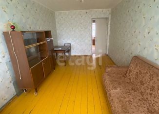 Продаю 2-комнатную квартиру, 47.4 м2, Янаул, улица Некрасова, 19