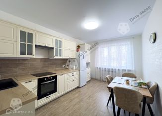 Продаю двухкомнатную квартиру, 66.7 м2, Тверская область, улица Хромова, 27к2