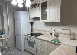 Сдаю в аренду 1-ком. квартиру, 35 м2, Тюмень, Молодёжная улица, 28