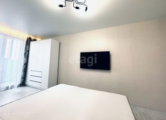 Сдача в аренду 1-комнатной квартиры, 41 м2, Челябинск, улица Университетская Набережная, 99, ЖК Спортивный