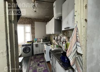 Продается трехкомнатная квартира, 47.7 м2, Алапаевск, улица Суворова, 106
