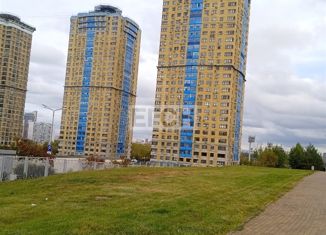 Продам 1-комнатную квартиру, 58 м2, Москва, улица Маршала Катукова, 24к5, метро Строгино