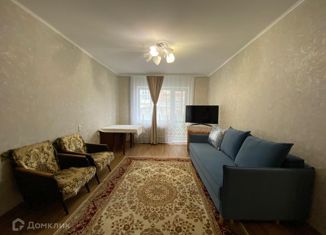 Продаю однокомнатную квартиру, 36.8 м2, Омская область, улица Декабристов, 147