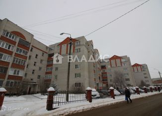 Продаю 5-комнатную квартиру, 133.4 м2, Владимирская область, Песочная улица, 2