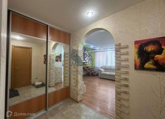 Продам 4-комнатную квартиру, 113.3 м2, Сызрань, улица Губкина, 1