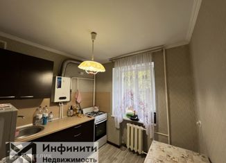 Продам 2-ком. квартиру, 45 м2, Ставрополь, улица Ленина, 318/3, микрорайон №5