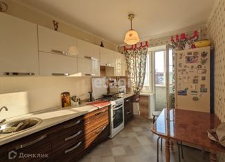 Продается трехкомнатная квартира, 64 м2, Костромская область, улица Наты Бабушкиной, 16