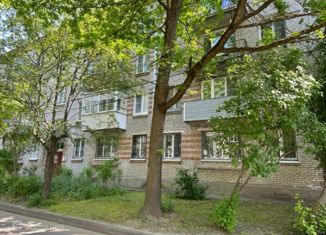 Продам 2-комнатную квартиру, 43.4 м2, Петергоф, бульвар Разведчика, 14к2