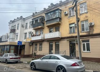 Продается однокомнатная квартира, 36 м2, Новороссийск, улица Новороссийской Республики, 36