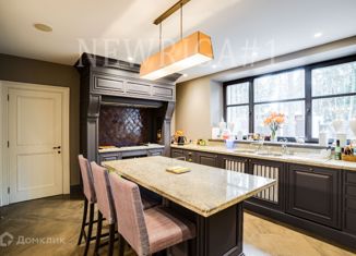 Продам дом, 750 м2, дачи