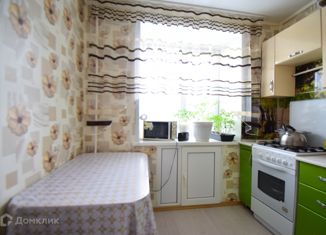 Продам 2-ком. квартиру, 43.1 м2, село Серафимовский, улица Ленина, 20