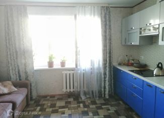 Продажа трехкомнатной квартиры, 60 м2, Нефтекамск, улица Дзержинского, 10А