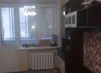Продается 2-ком. квартира, 41.6 м2, Нижний Новгород, улица Сестер Рукавишниковых, 18, улица Сестер Рукавишниковых