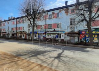 Продам 2-ком. квартиру, 42 м2, Рузаевка, улица Ленина, 36