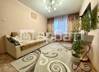 Продам трехкомнатную квартиру, 69 м2, деревня Шолохово, микрорайон Льнозавода, 4