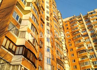 Продажа 2-ком. квартиры, 58 м2, Москва, улица Вешних Вод, 2к2, улица Вешних Вод