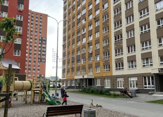 Продается 2-комнатная квартира, 69 м2, Нижний Новгород, улица Романтиков, 15, улица Романтиков